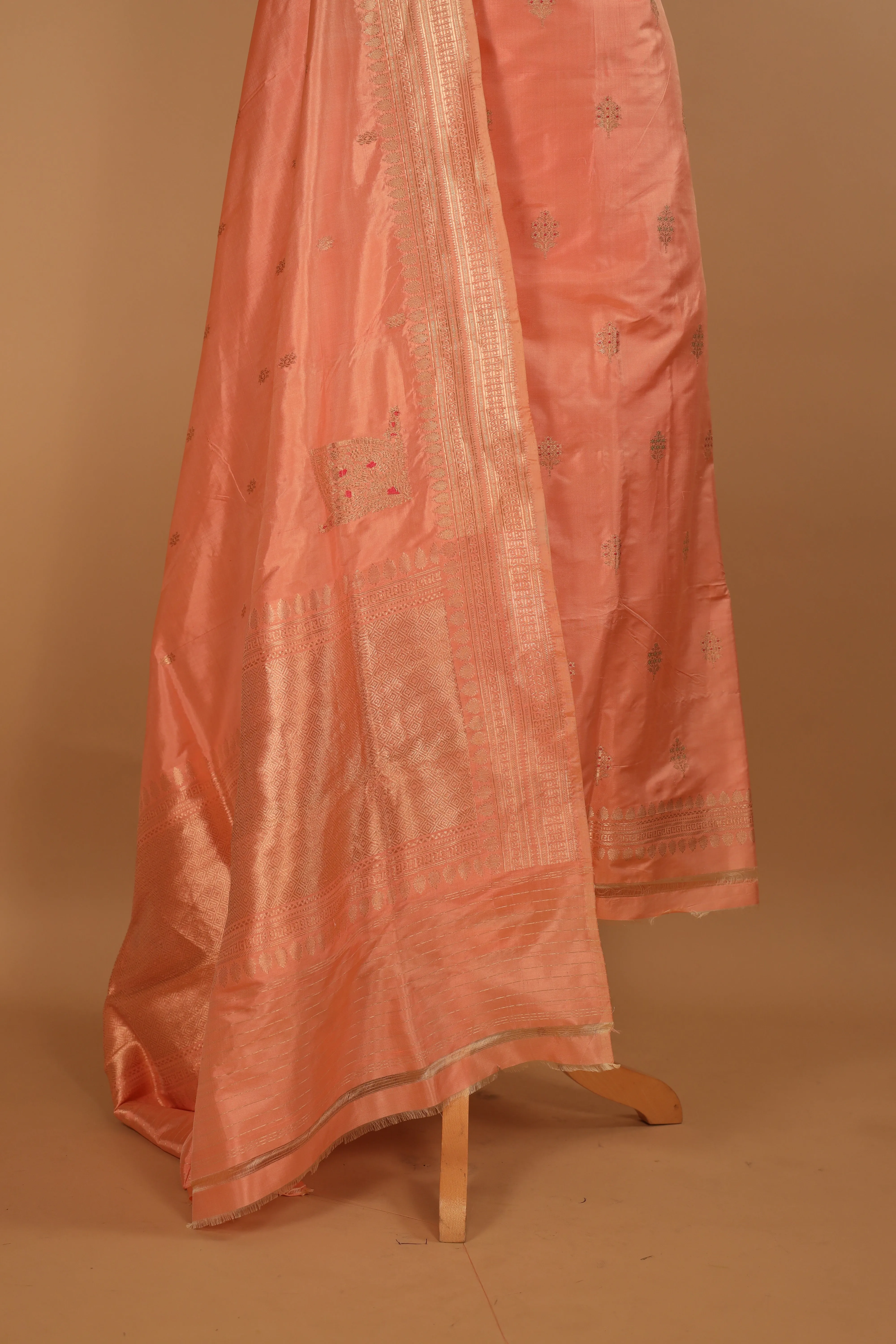 Hand Woven Peach Pure Silk Suit Dupatta