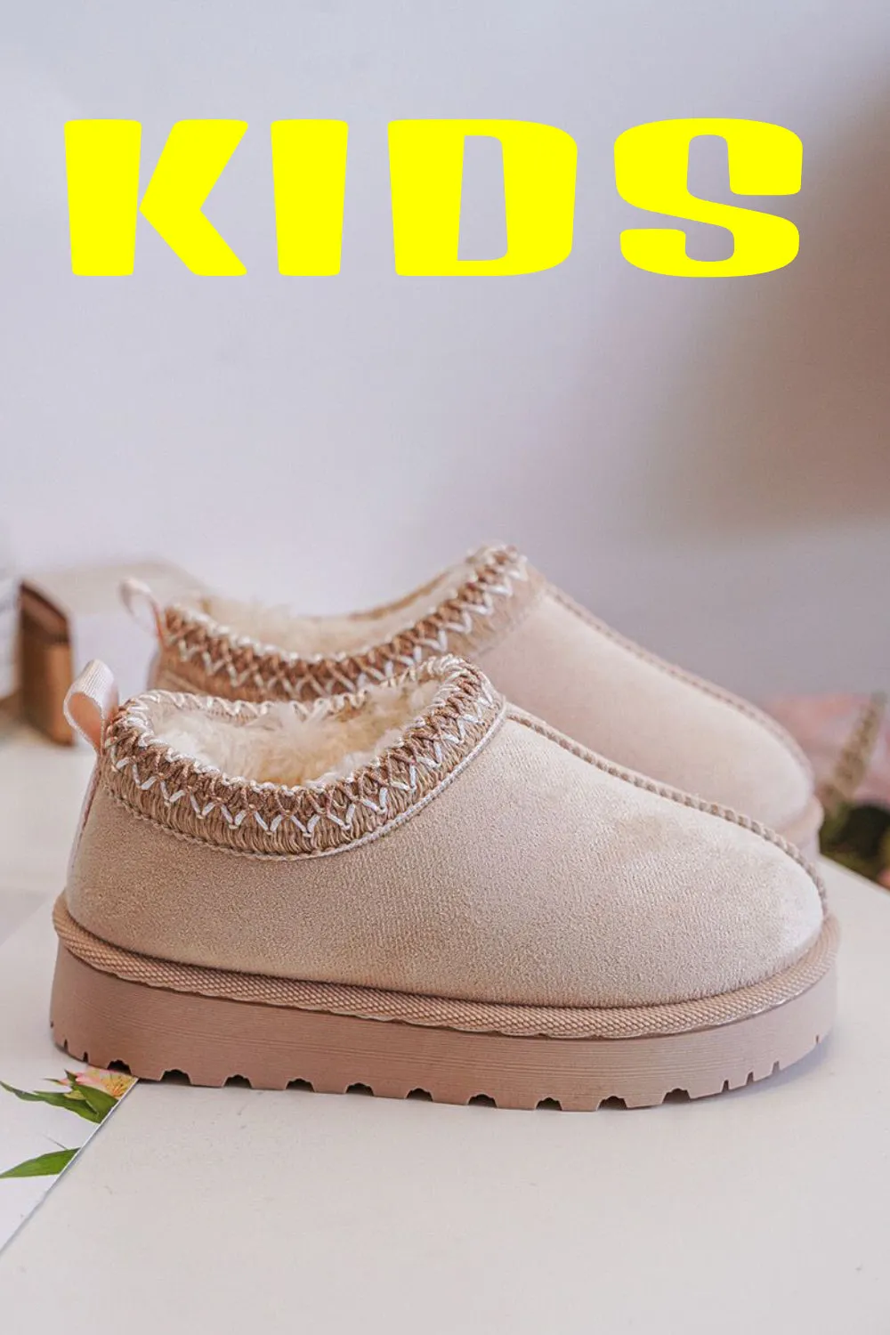 KIDS EMBROIDERY DETAIL FAUX FUR LINING SLIPPERS IN LIGHT BEIGE 19-24 SIZES