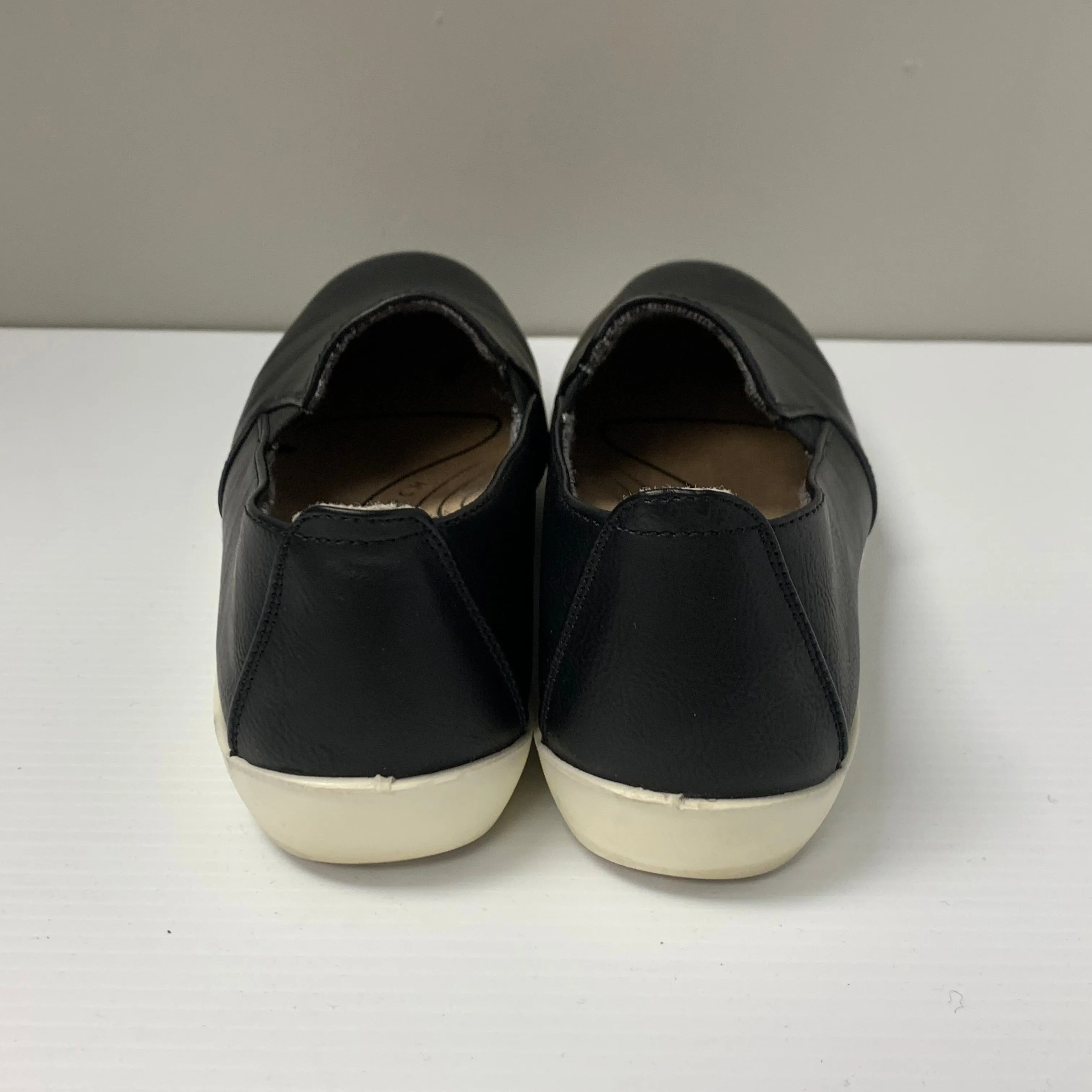 Shoes Flats By Life Stride In Black, Size: 9