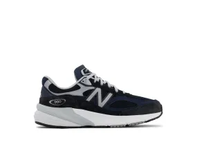 Women`s Made In USA 990v6